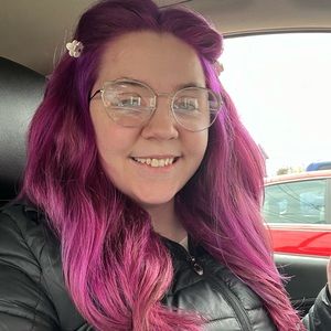 Meet your Posher, Sabrina